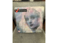 viktorija-spavaces-sam-small-0