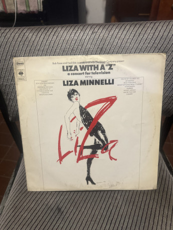 liza-minnelli-liza-with-a-z-big-0