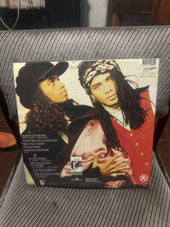 milli-vanilli-big-1