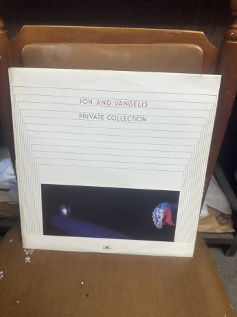 john-and-vangelis-private-collection-big-0