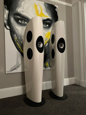 kef-blade-2-loudspeakers-big-0